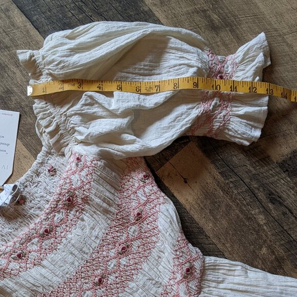 Ivy City Co Liesl Dress Smocked Floral Cream Small - Picture 6 of 7